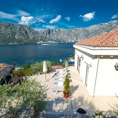 Stoliva Residence With Infinity Pool Kotor Dış mekan fotoğraf