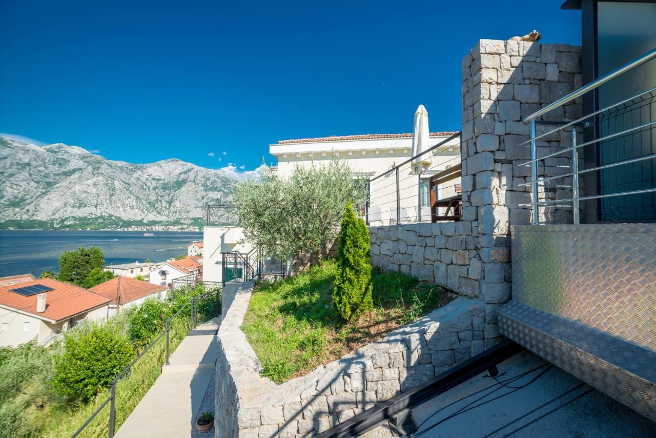 Stoliva Residence With Infinity Pool Kotor Dış mekan fotoğraf