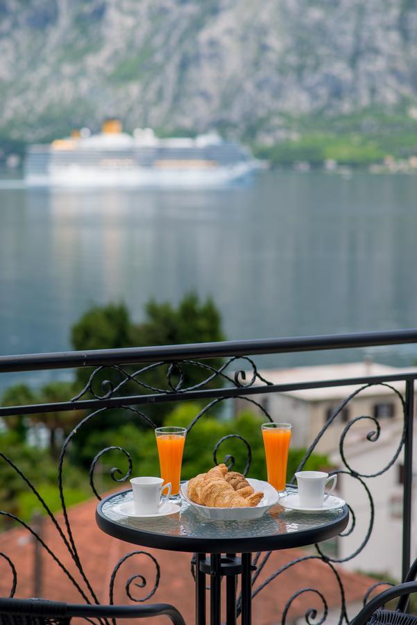 Stoliva Residence With Infinity Pool Kotor Dış mekan fotoğraf